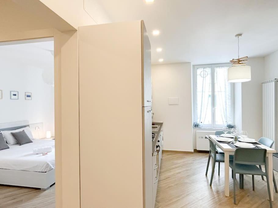 Lusso In Centro Storico - Wifi - Ac Apartment Savona Exterior photo