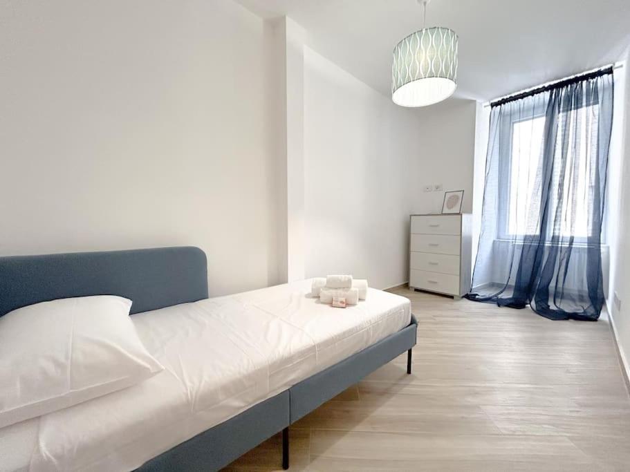 Lusso In Centro Storico - Wifi - Ac Apartment Savona Exterior photo
